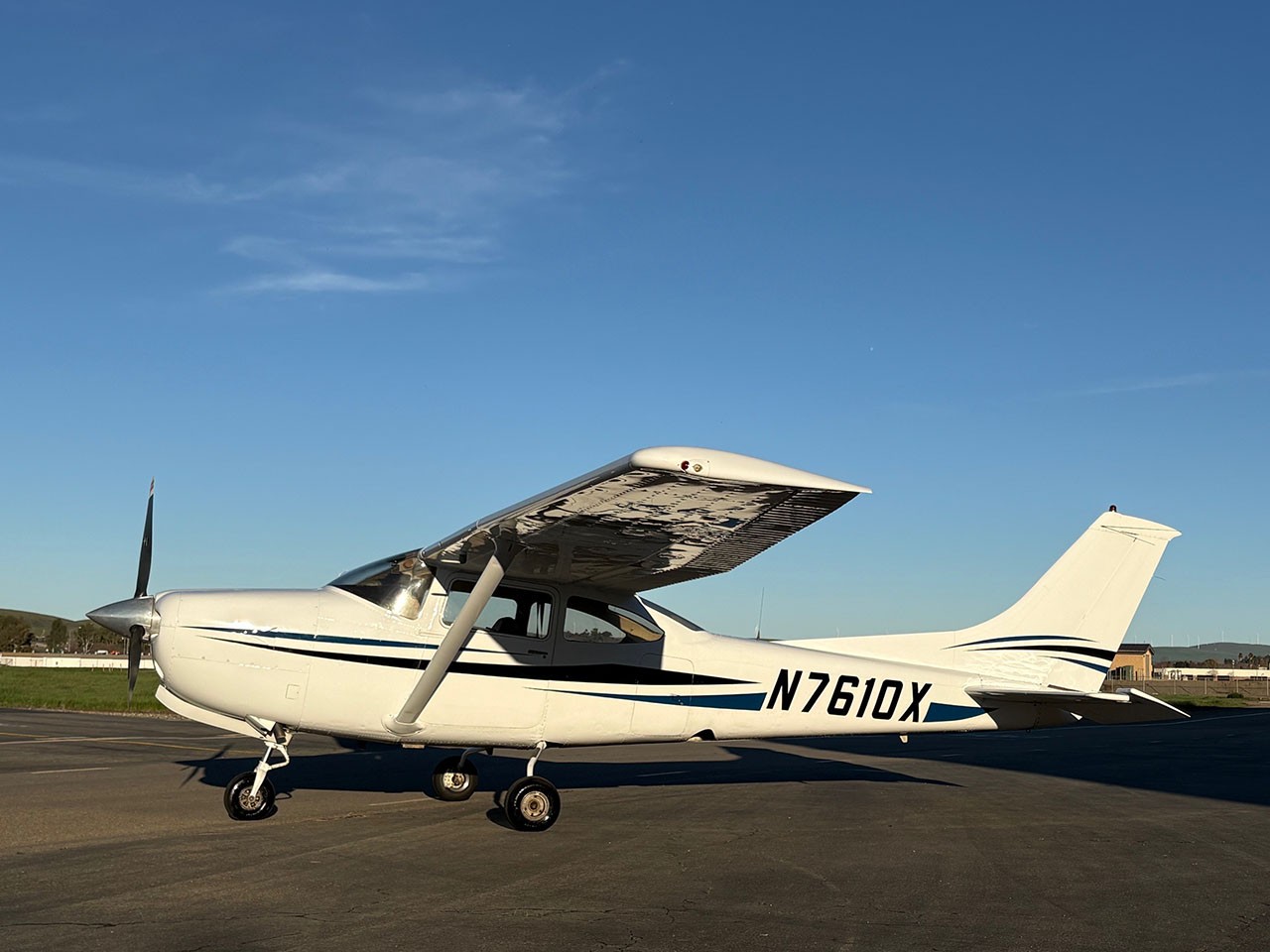 1978 Cessna R182 — photo 1