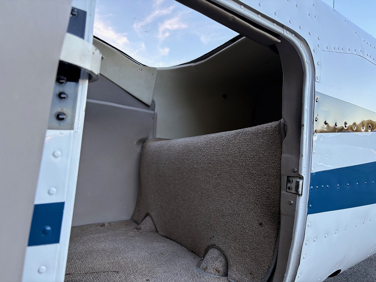 1978 Cessna R182 — photo 3