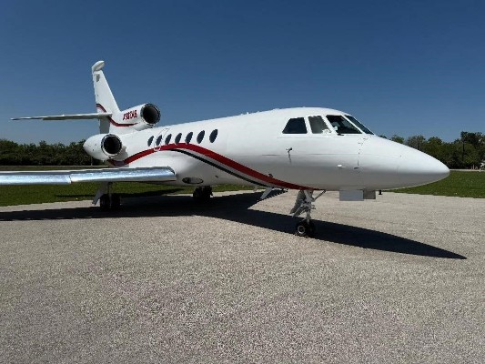 2000 Falcon Falcon 50 — photo 1