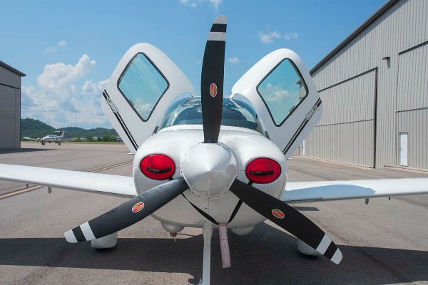 2019 Cirrus SR20 — photo 4