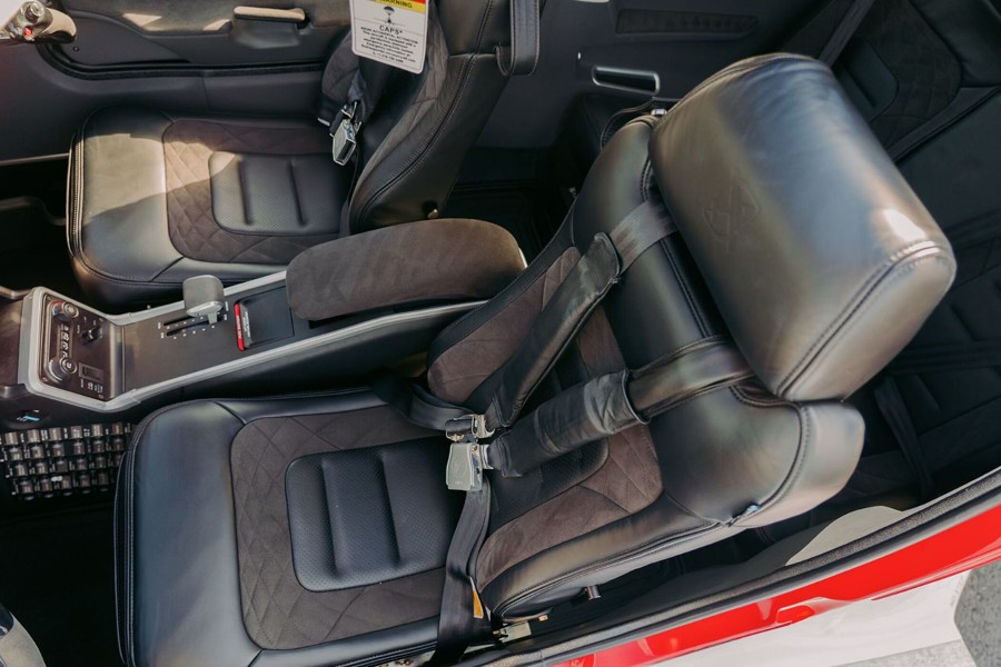 2025 Cirrus SR22T-G7 + GTS (N707EB), photo 12