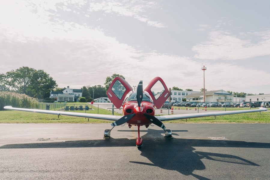 2025 Cirrus SR22T-G7 + GTS (N707EB), photo 4
