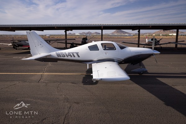 2006 Cessna / Columbia / Lancair 400 — photo 2
