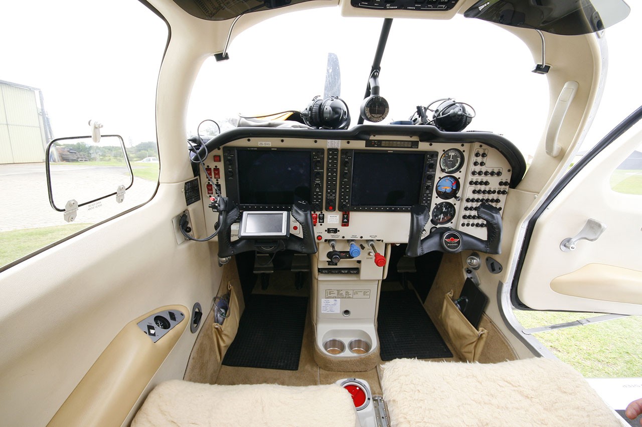 2008 Mooney M20TN Acclaim — photo 2