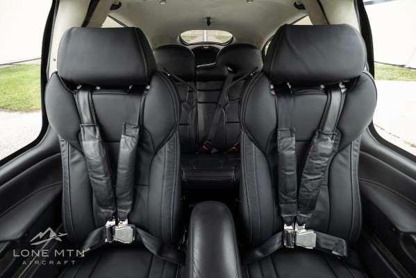 2016 Cirrus SR22 — photo 5