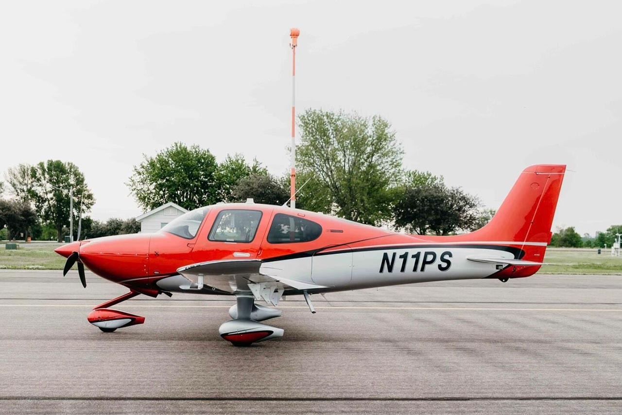 2025 Cirrus SR20 — photo 1