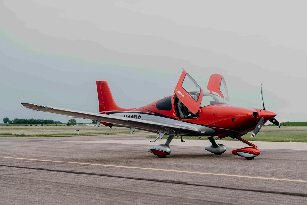 2025 Cirrus SR20 — photo 4