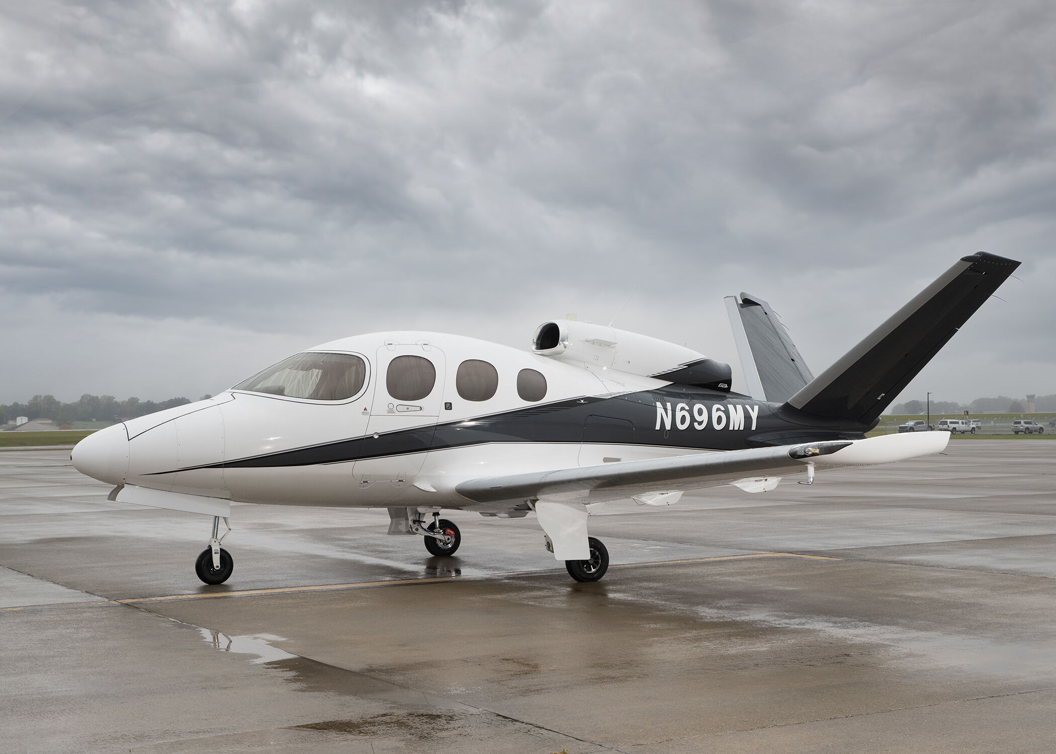 2023 Cirrus Vision SF50 — photo 2