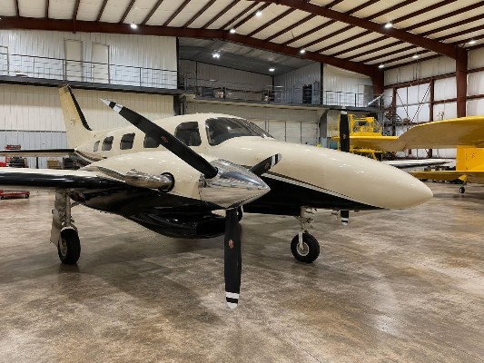 1981 Piper Cheyenne I — photo 3