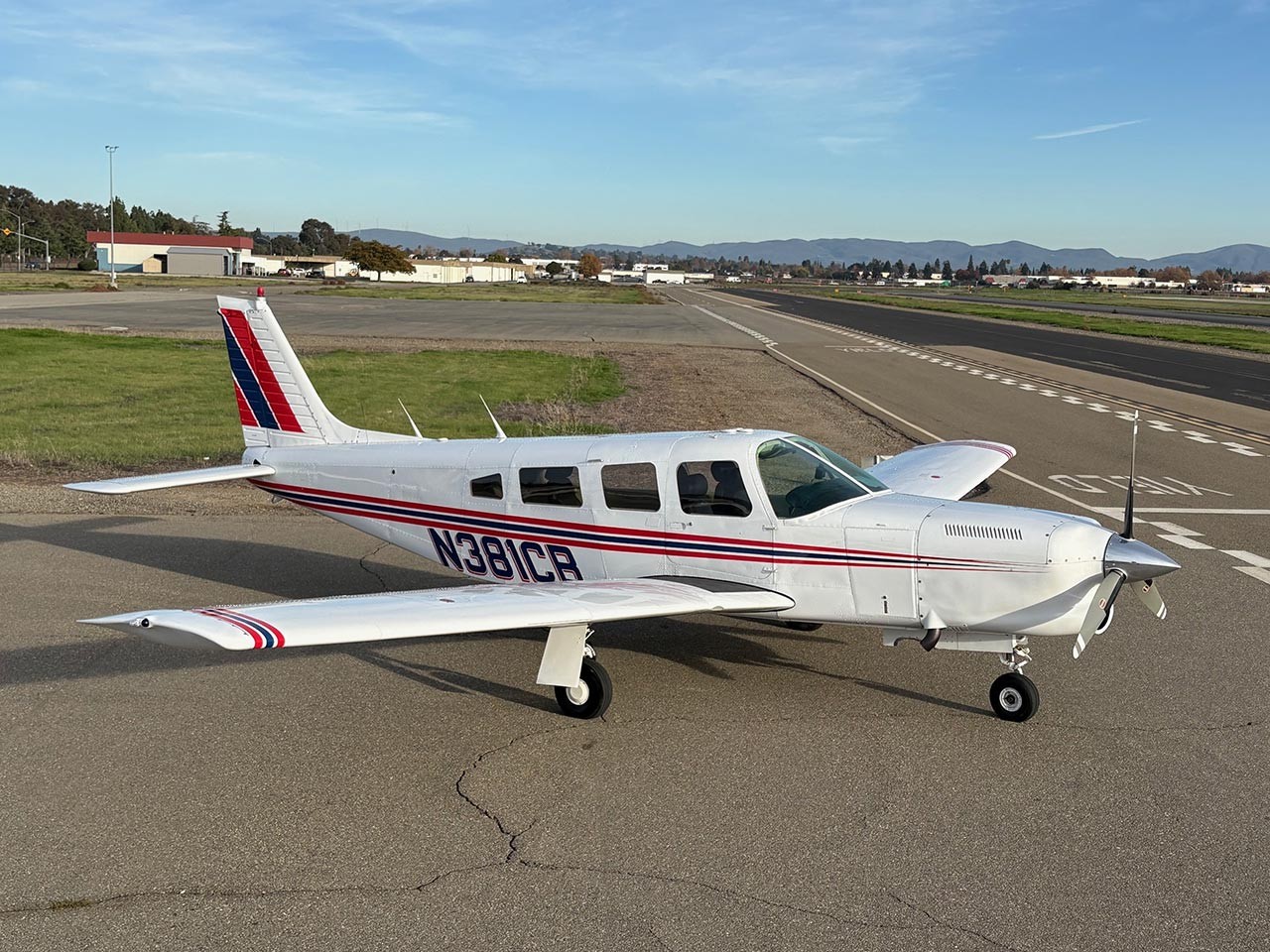 1981 Piper Saratoga SP — photo 4
