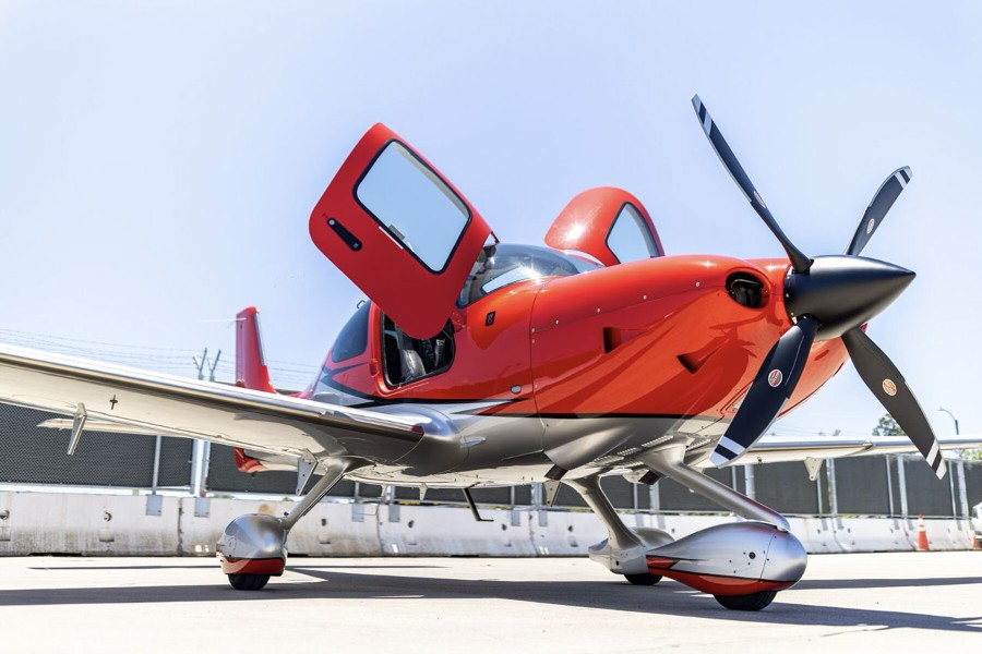 2021 Cirrus SR22T-G6 GTS (N512TT), photo 4