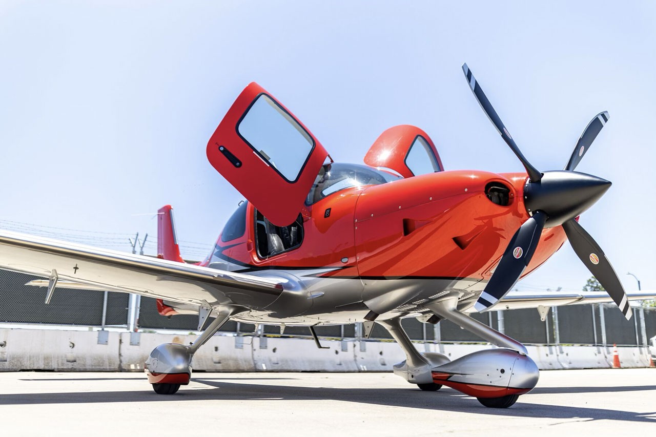 2021 Cirrus SR22T-G6 — photo 4