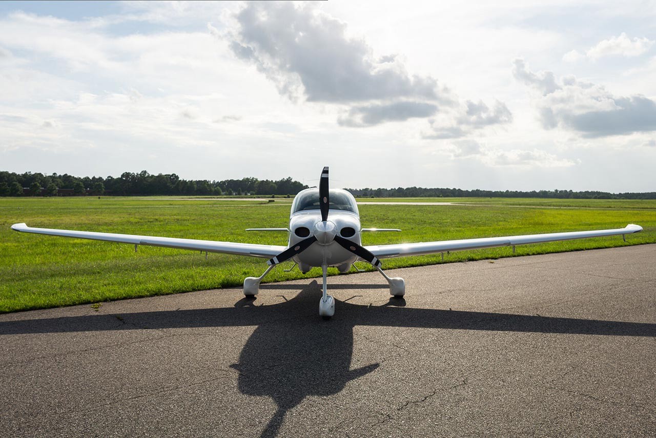 2022 Cirrus SR20 — photo 3