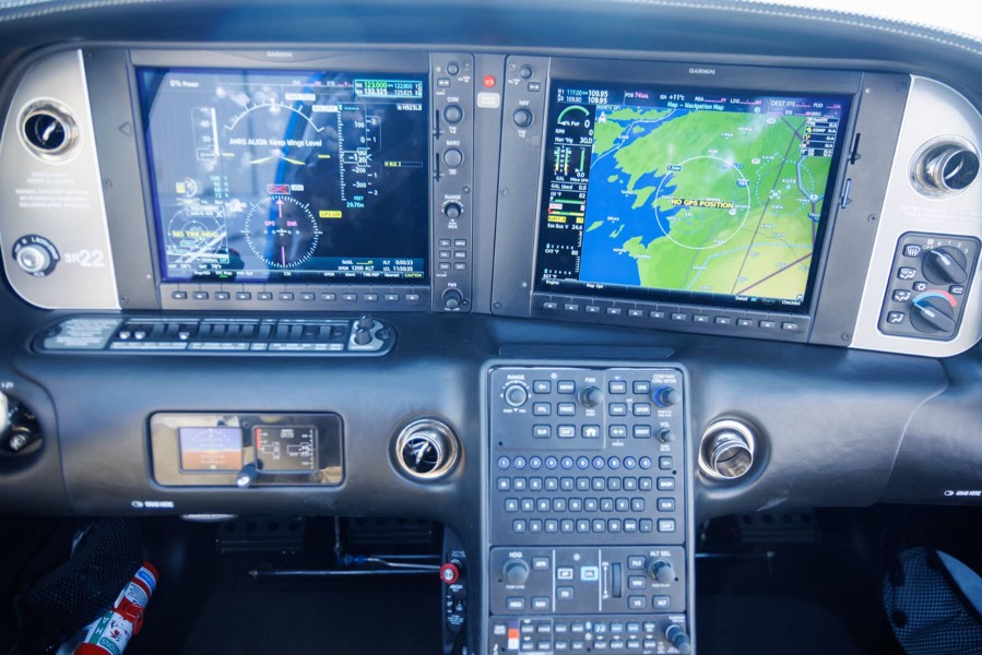 2019 Cirrus SR22-G6 GTS, photo 11