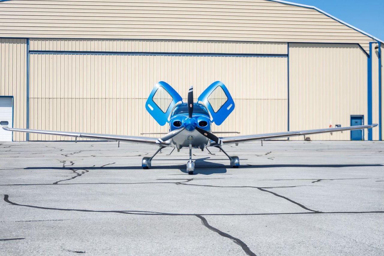 2019 Cirrus SR22-G6 — photo 3