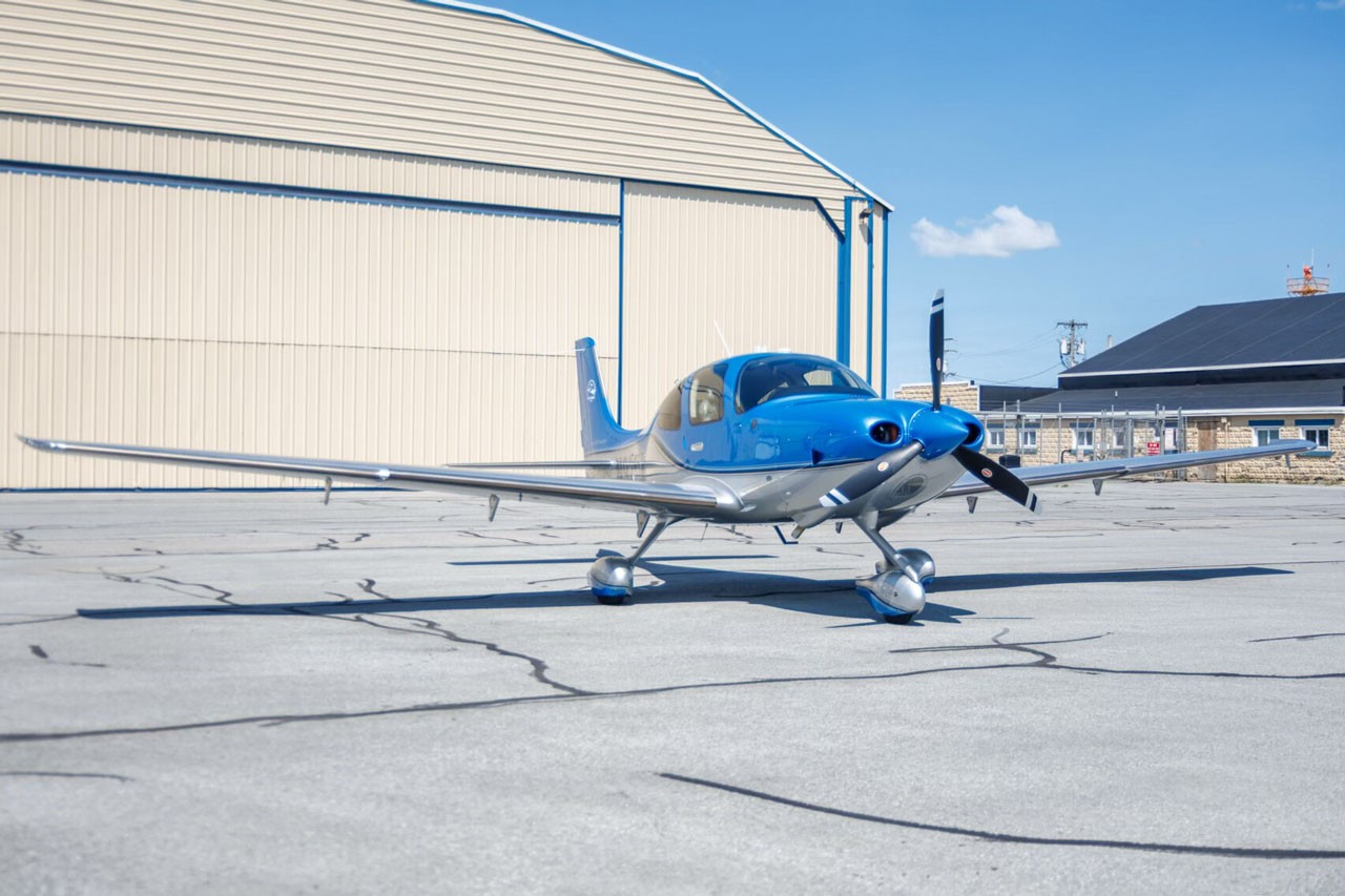 2019 Cirrus SR22-G6 — photo 4