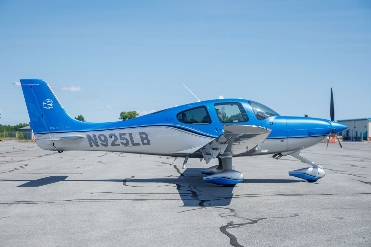 2019 Cirrus SR22-G6 — photo 5