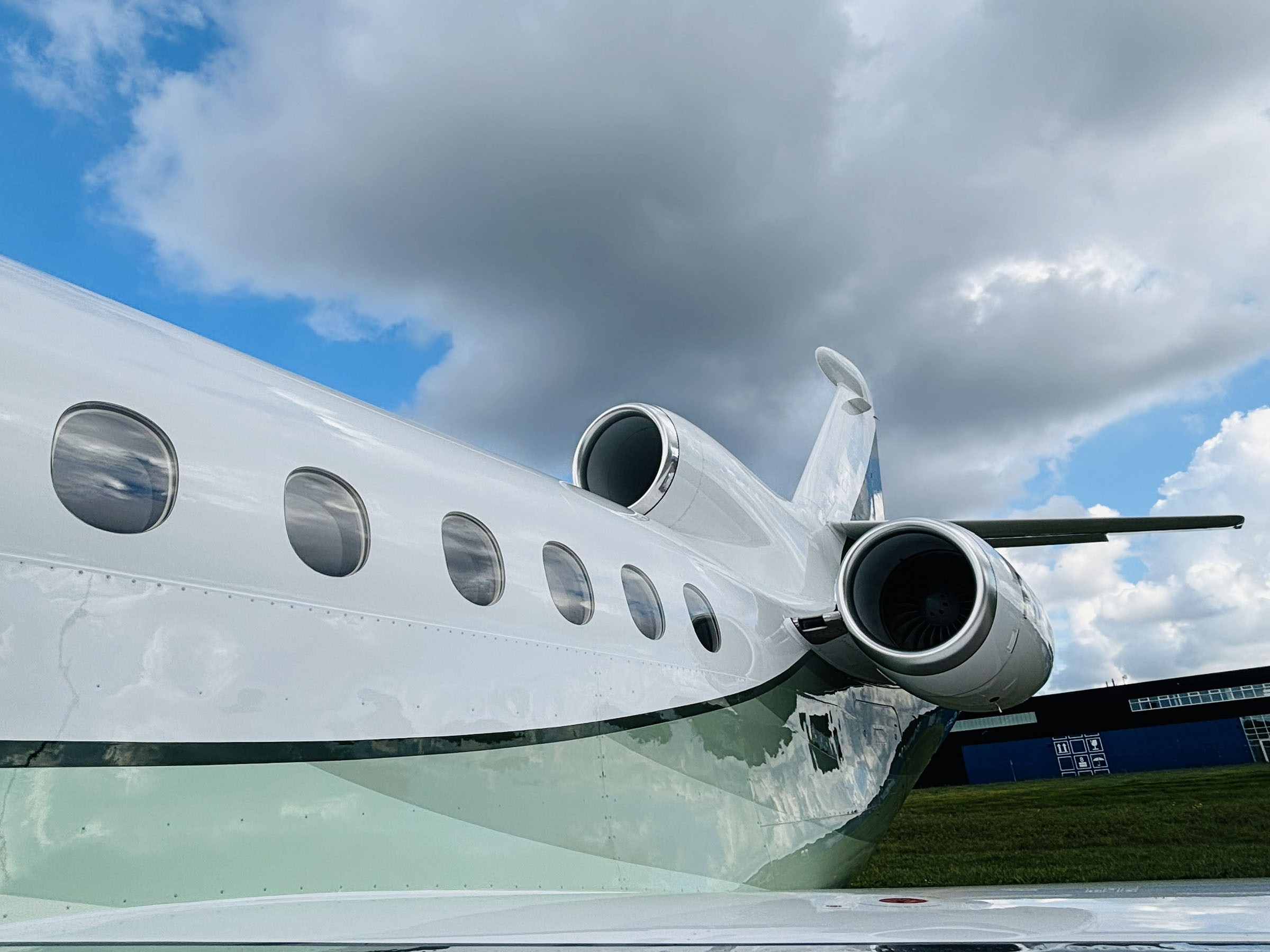 2000 Falcon 900EX — photo 3