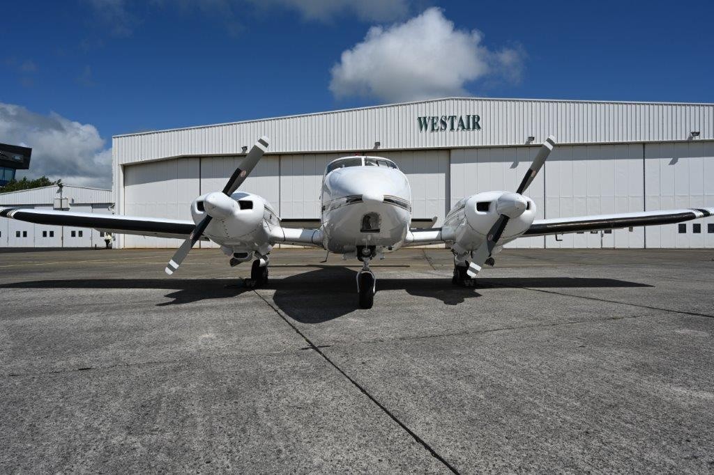1979 Piper Aztec PA-23-250F — photo 2