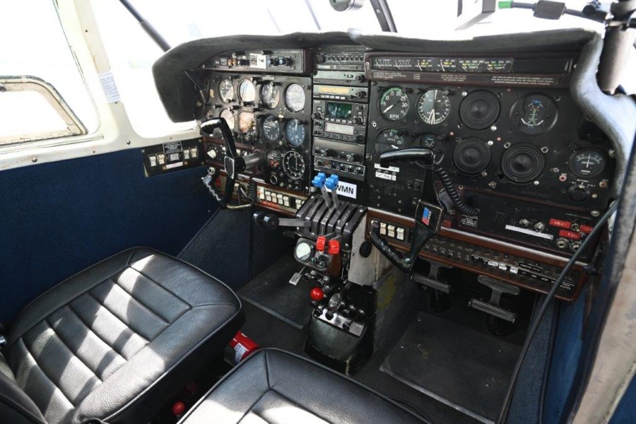 1979 Piper Aztec PA-23-250F, photo 9