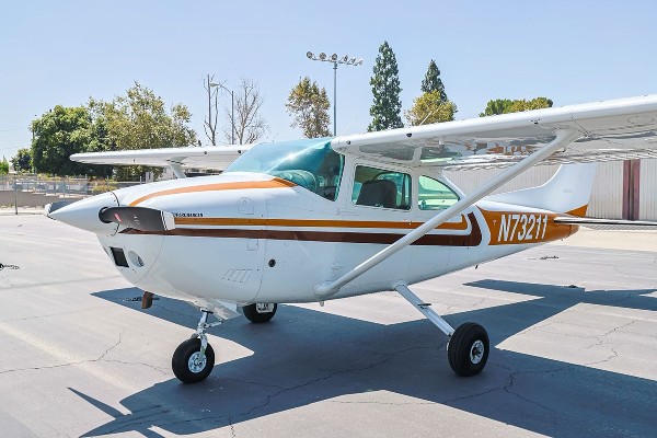 1978 Cessna 182Q — photo 2