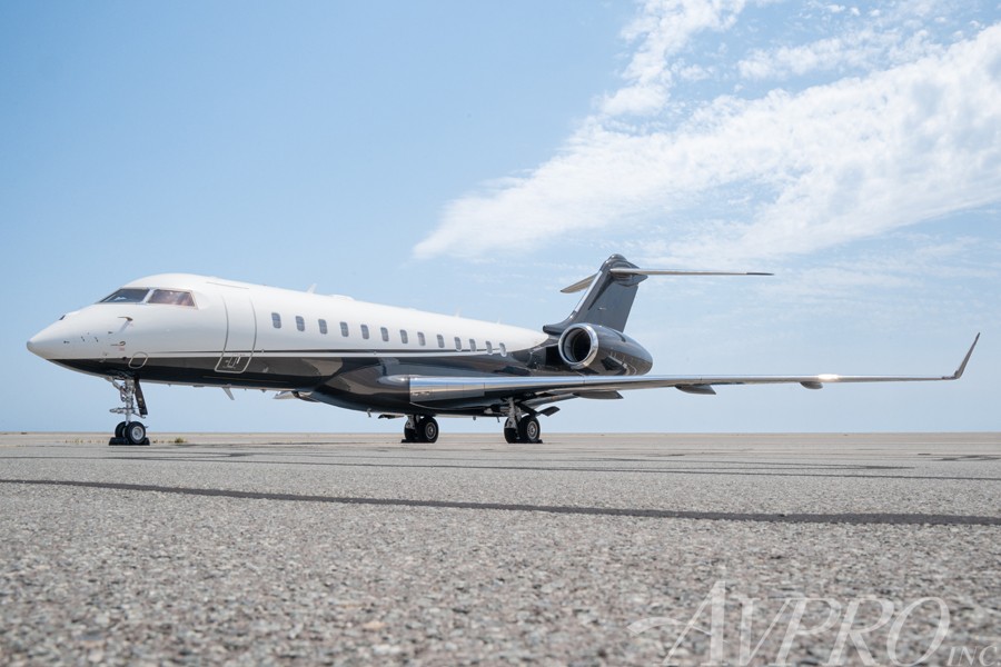 2015 Bombardier Global 6000 — photo 2