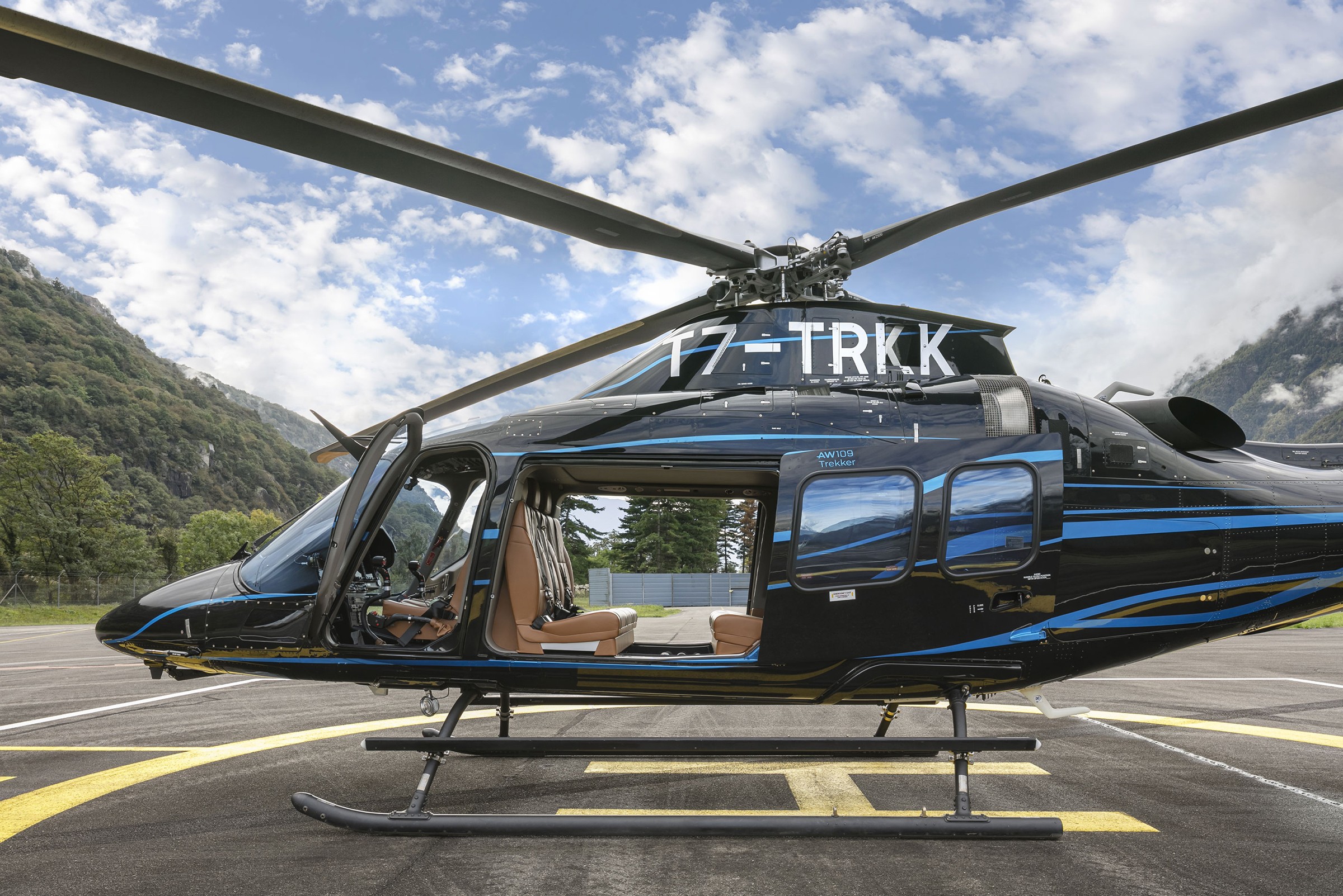 2025 Agusta A109 Trekker — photo 4
