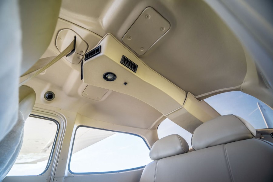 2022 Cessna 172S Skyhawk SP, photo 14