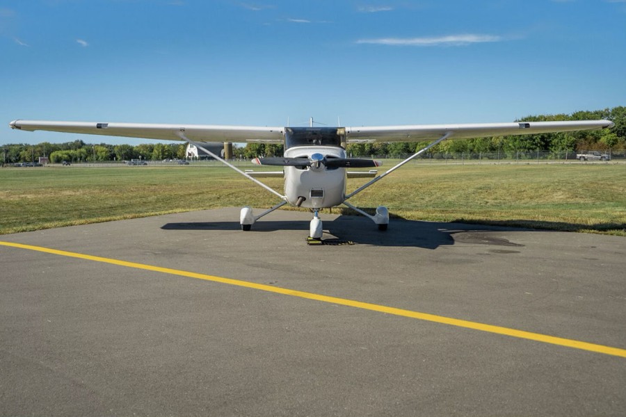 2022 Cessna 172S Skyhawk SP, photo 3