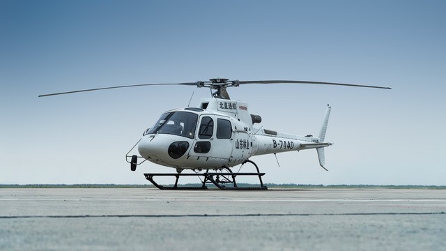 2011 Eurocopter AS350B3 — photo 3