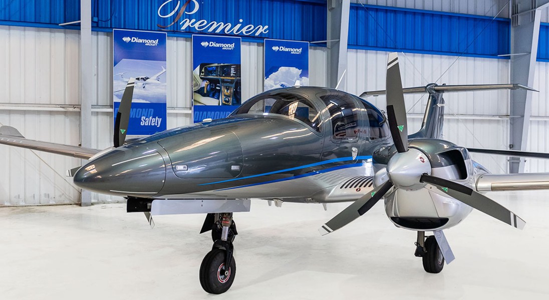 2019 Diamond DA62 (C-FBCP), photo 1