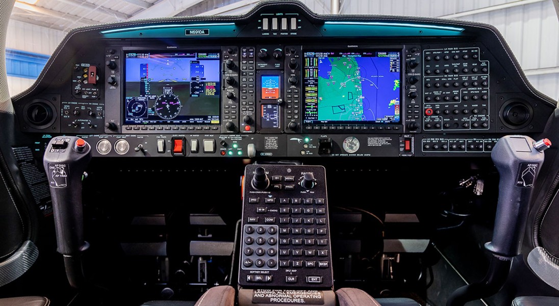 2019 Diamond DA62 (C-FBCP), photo 5
