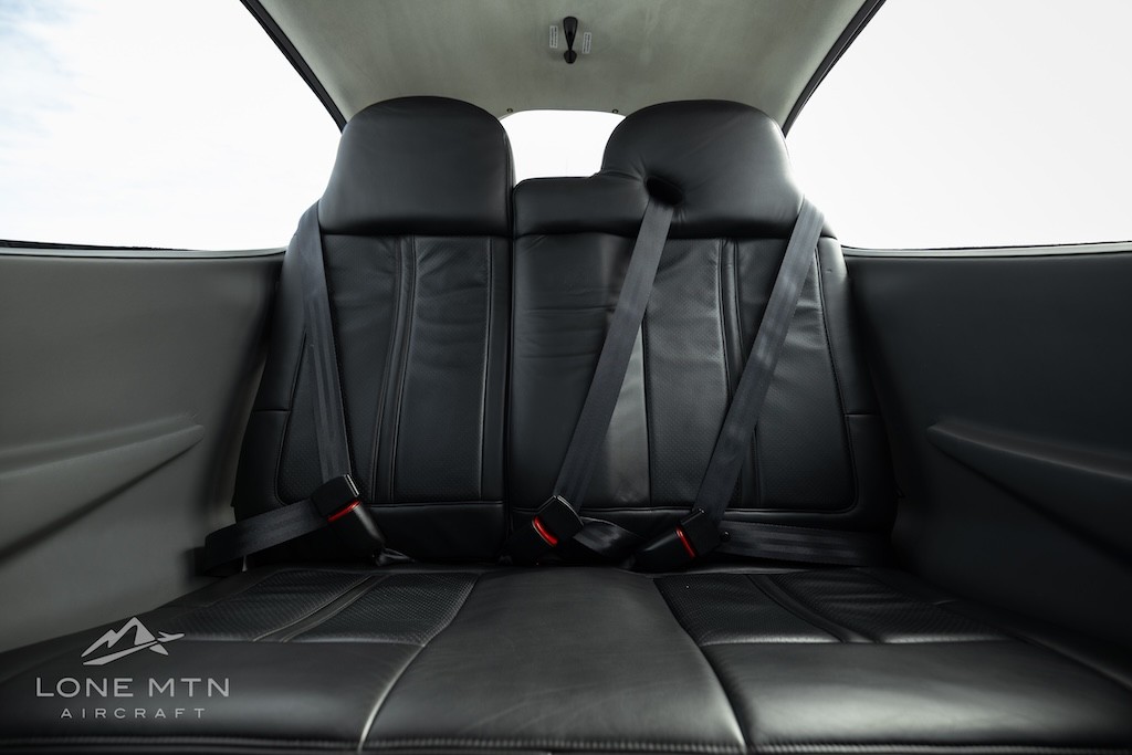 2019 Cirrus SR20 — photo 5