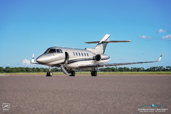 2002 Hawker 800XP — photo 3