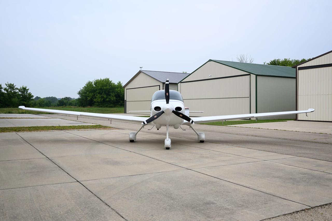 2019 Cirrus SR20 — photo 3