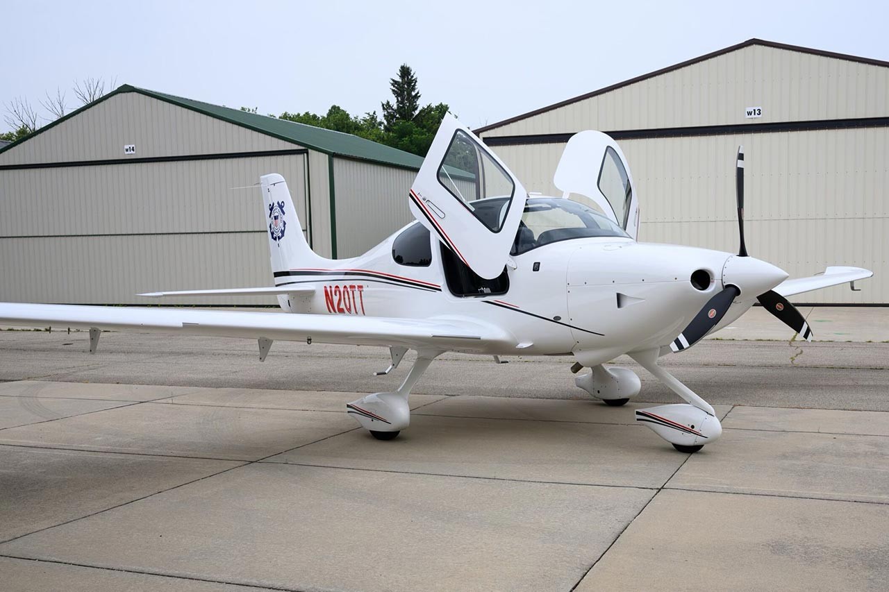 2019 Cirrus SR20 — photo 4