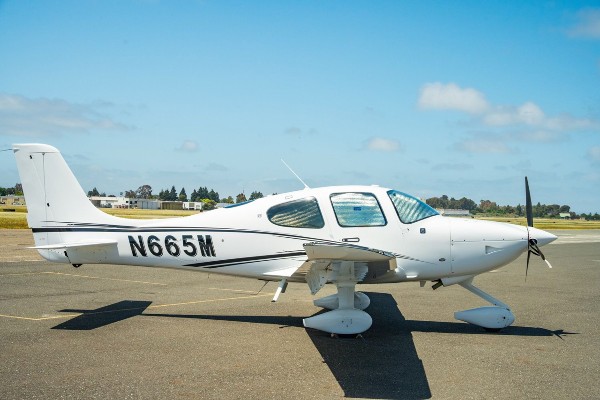 2022 Cirrus SR20 — photo 4