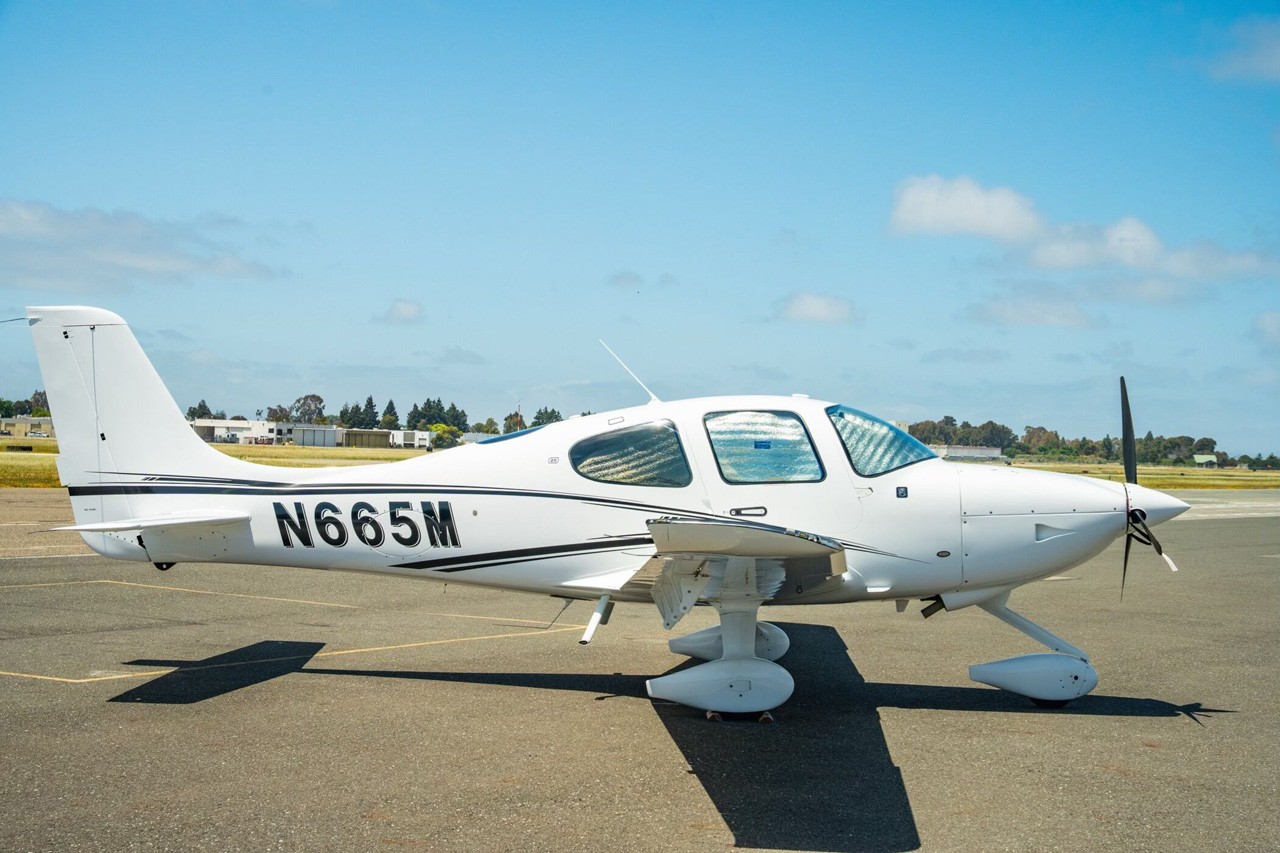 2022 Cirrus SR20 — photo 4