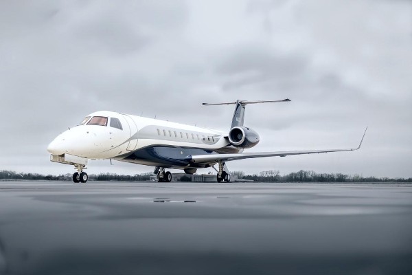 2007 Embraer Legacy 600 — photo 2