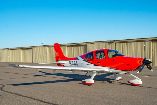 2021 Cirrus SR22-G6 — photo 4