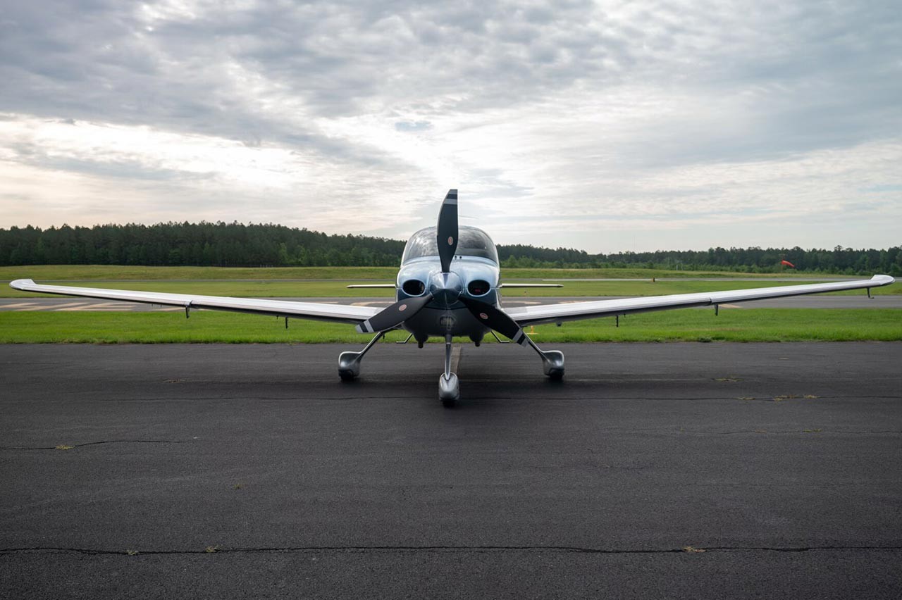 2023 Cirrus SR22-G6 — photo 3