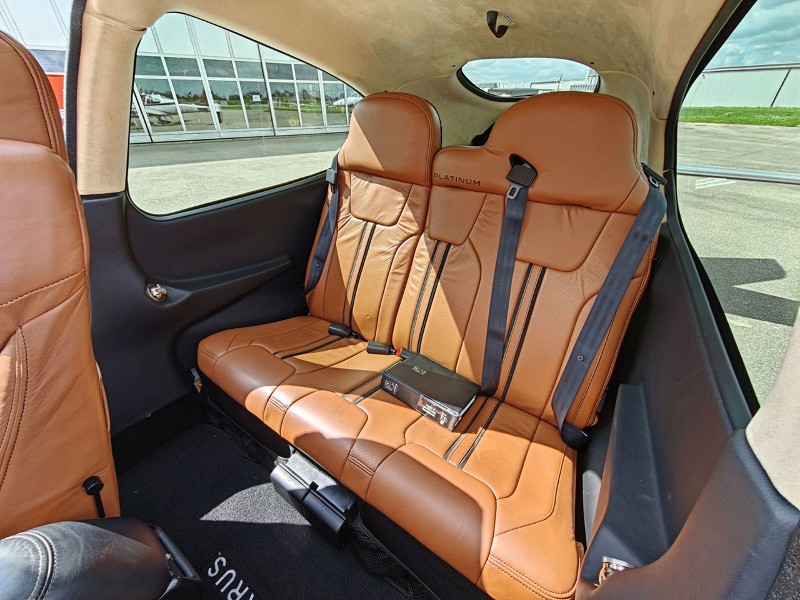 2014 Cirrus SR22T GTS, photo 2