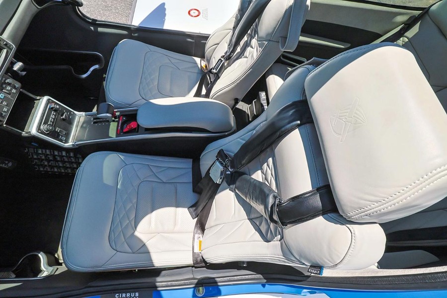 2024 Cirrus SR22T - G7 GTS (N99W), photo 11