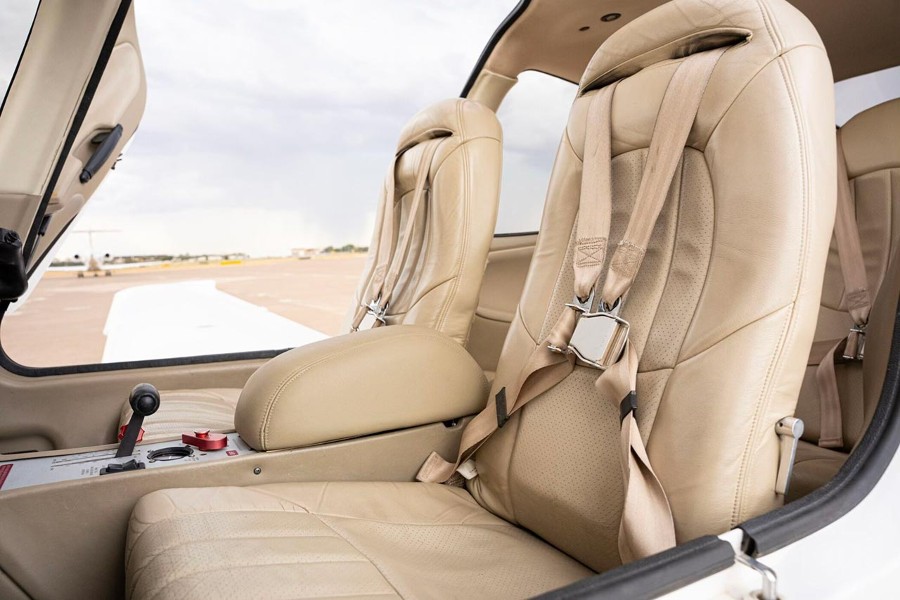 2004 Cirrus SR20-G2, photo 11