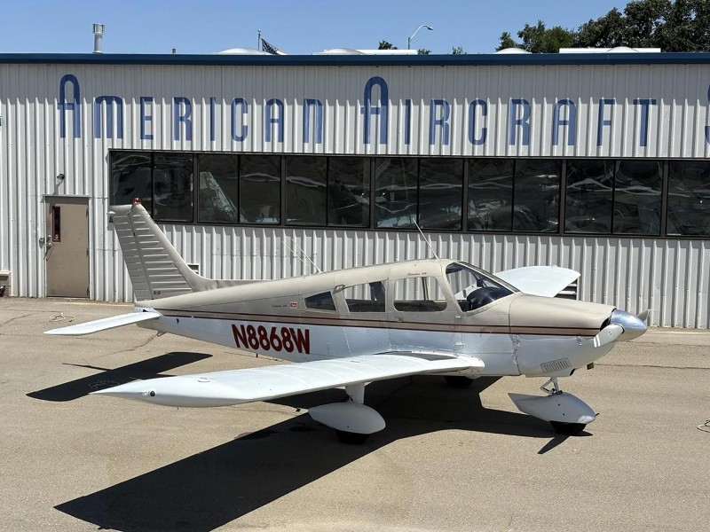 1964 Piper Cherokee 235, photo 1