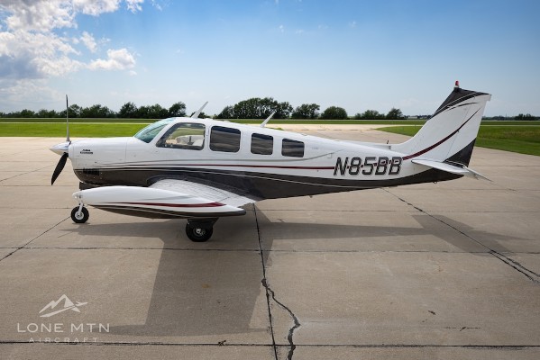 1973 Beech Bonanza A36 — photo 2