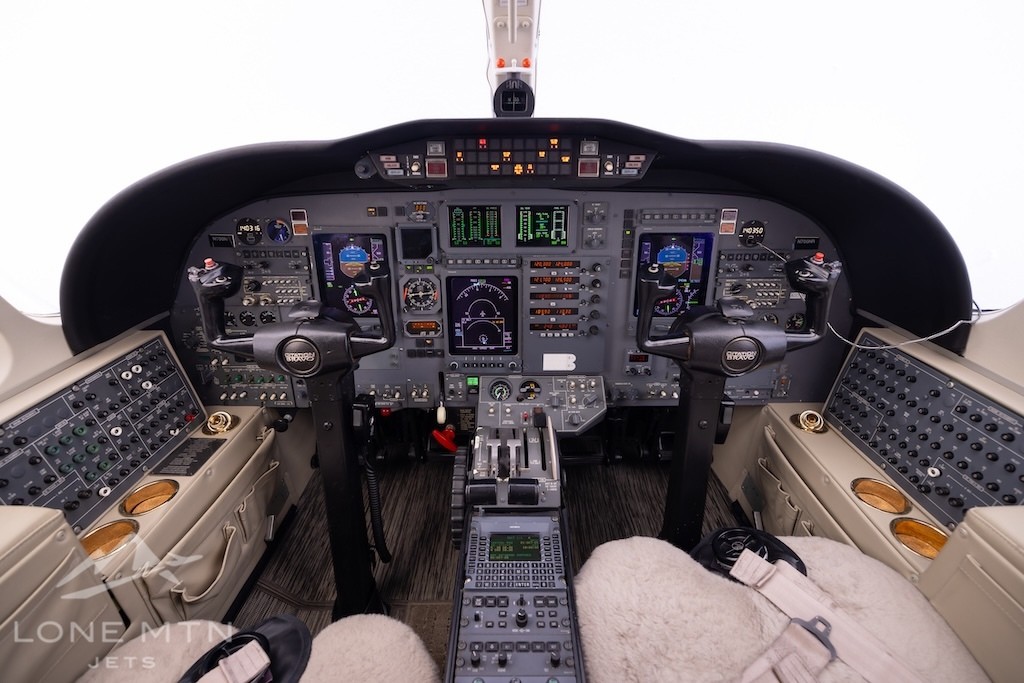 2005 Cessna Citation Bravo — photo 2