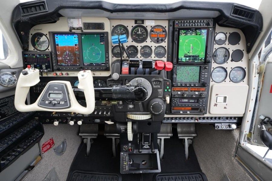 1981 Beechcraft Beech Baron E55, photo 15