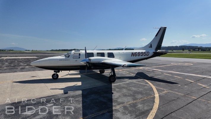 1981 Piper Super 700 Aerostar — photo 2
