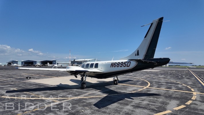 1981 Piper Super 700 Aerostar — photo 3